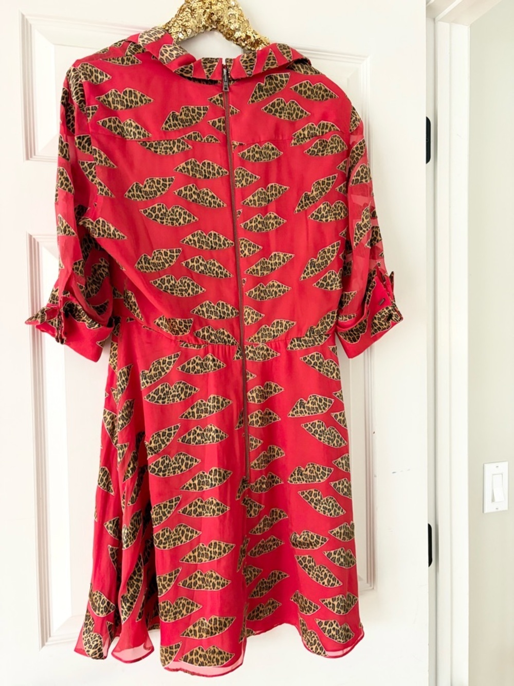 ALICE + OLIVIA x Donald Robertson Catina Faux-Wrap Cheetah Lips Dress sz 12 - Picture 6 of 13